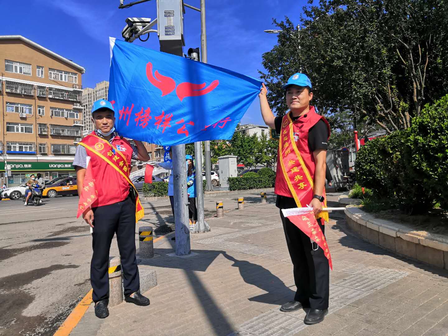 <strong>老女人色黄大片</strong>